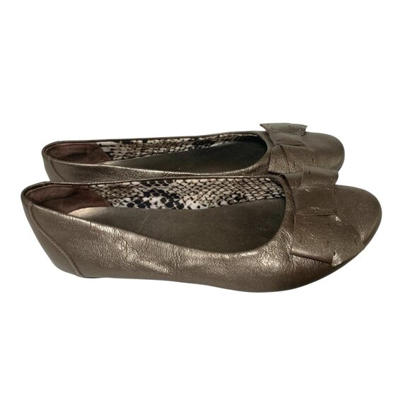 Clarks Bendables Womens Size 6.5 M Slip On Flat SHoes Ballet Bow Toe Pueter 6011 - Picture 1 of 7